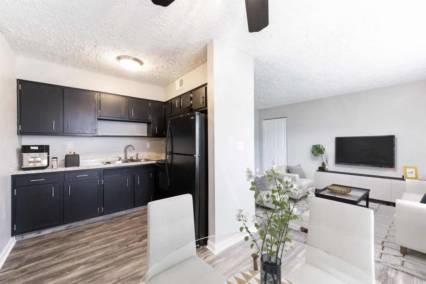 Maplewood Apartments Image 1
