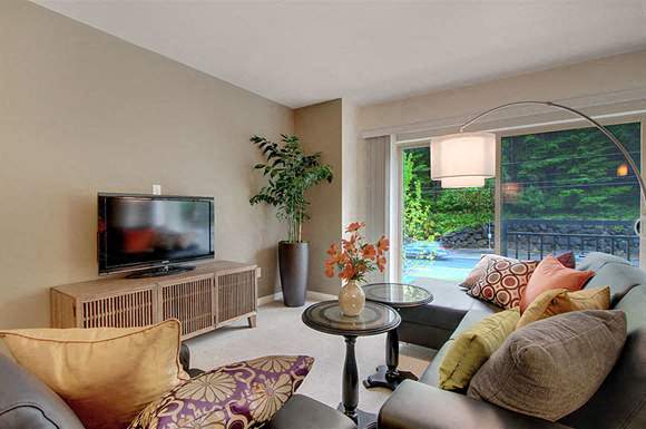 Compass Apartments Image 14