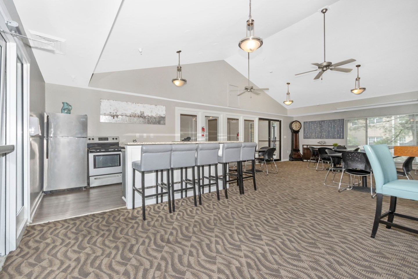 Landmark Apartments Image 21