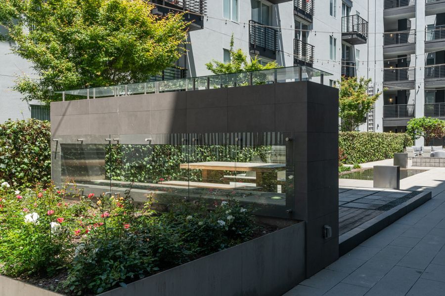Domain Oakland Image 30