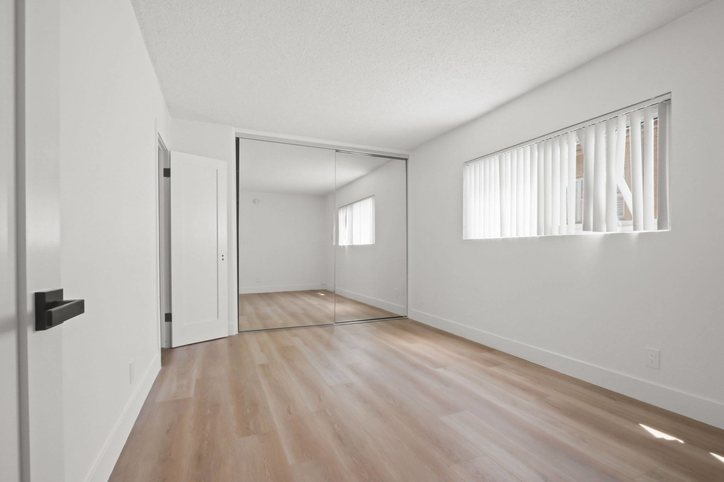 950 Venice Blvd Image 8