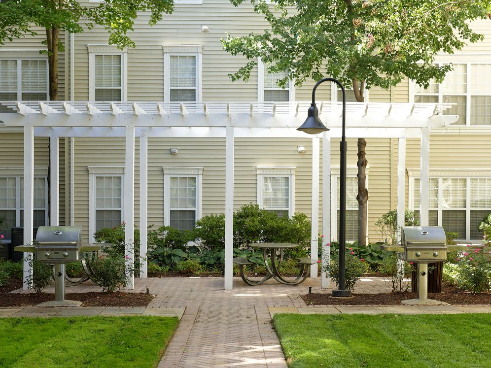 Avalon at Arlington Square Image 30