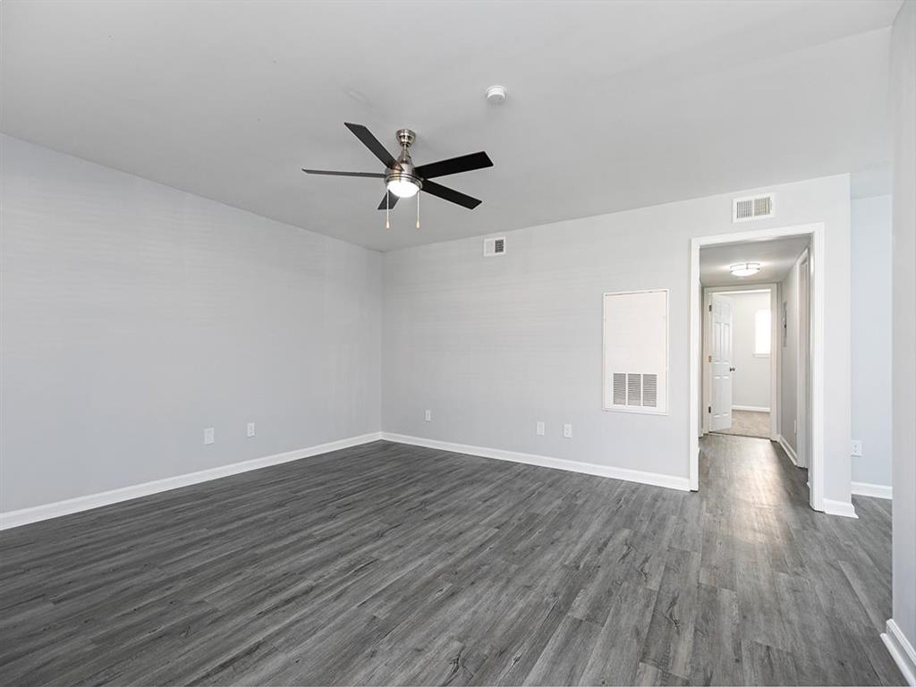 Monarch Villas Image 45