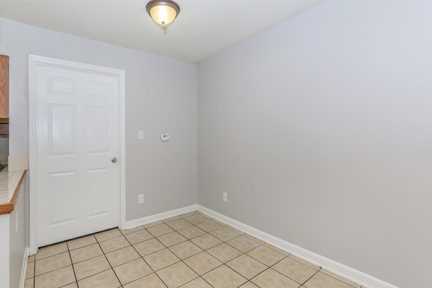 Alameda Apartments Image 12