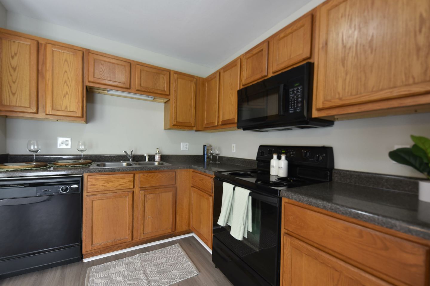 Residences at Devanshire Image 5