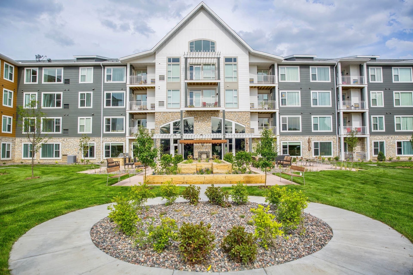 Senior & Affordable Housing - The Legends of Champlin Image 1
