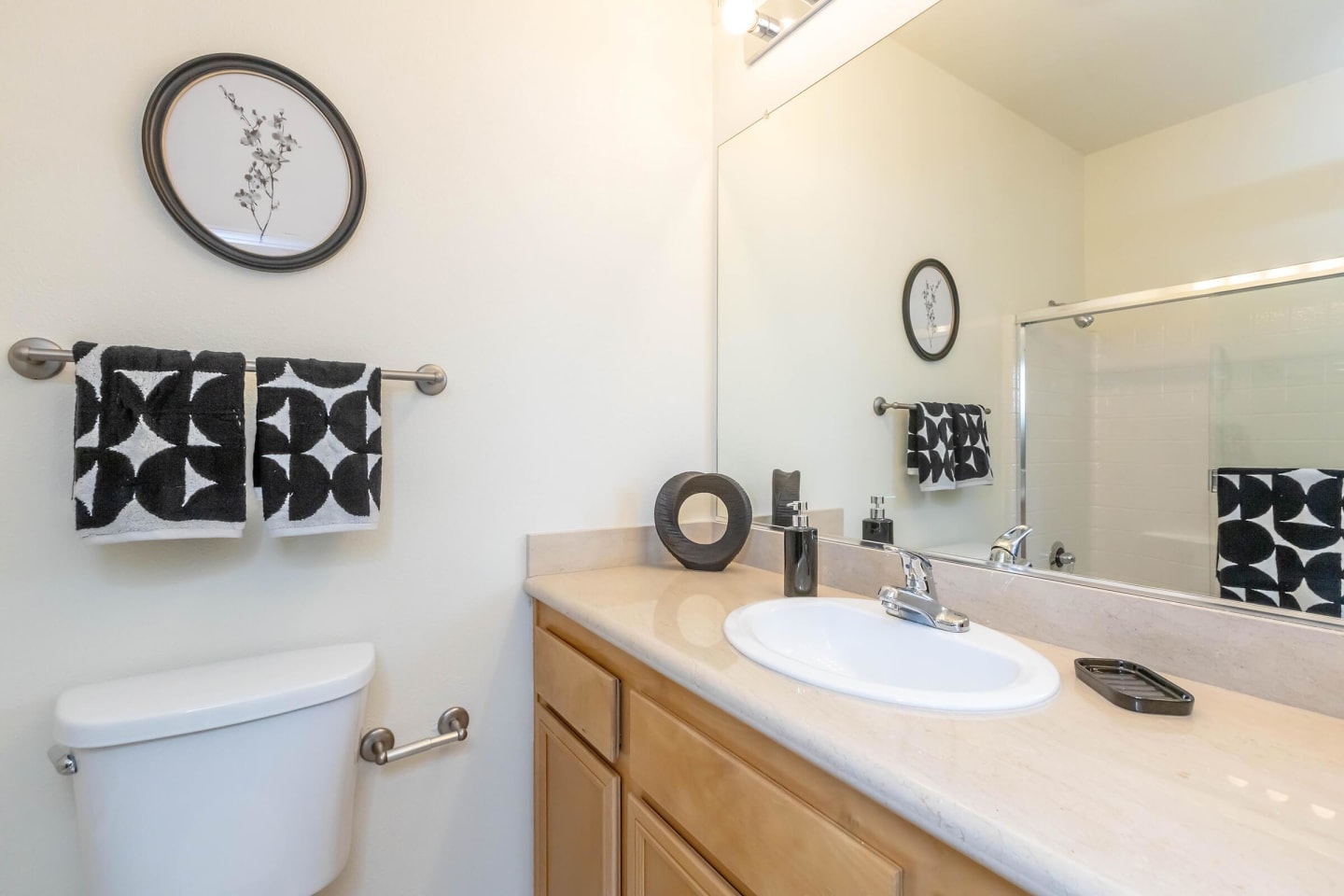 Colony Townhomes Image 59