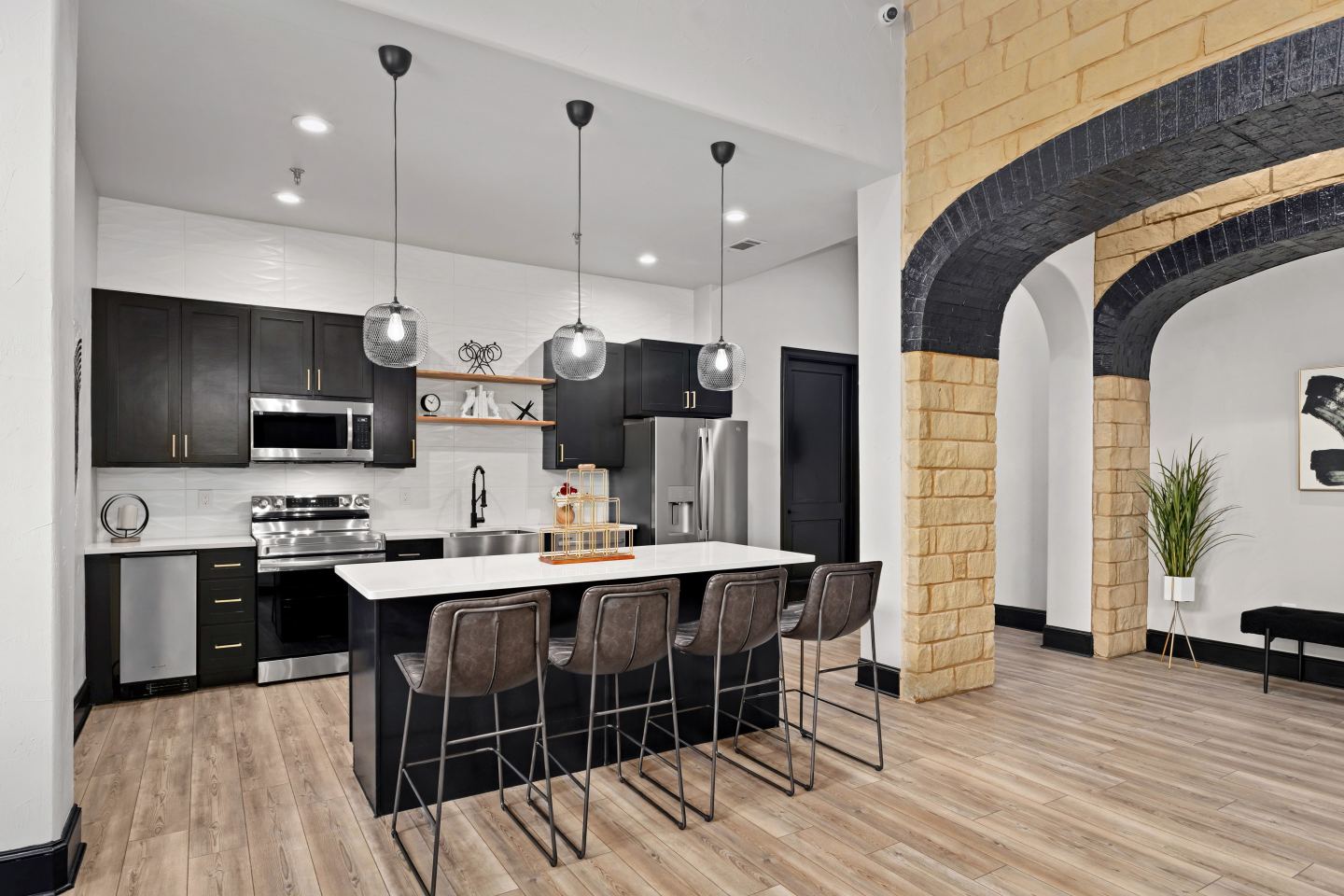 Bella Madera Image 5