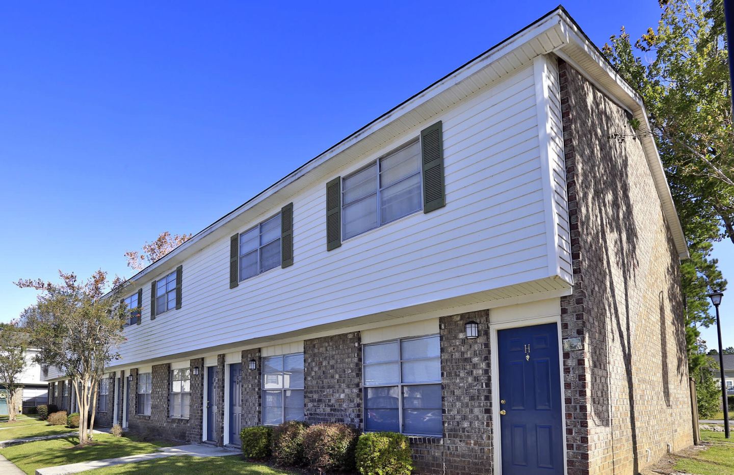 Patriot's Place Townhomes Image 4