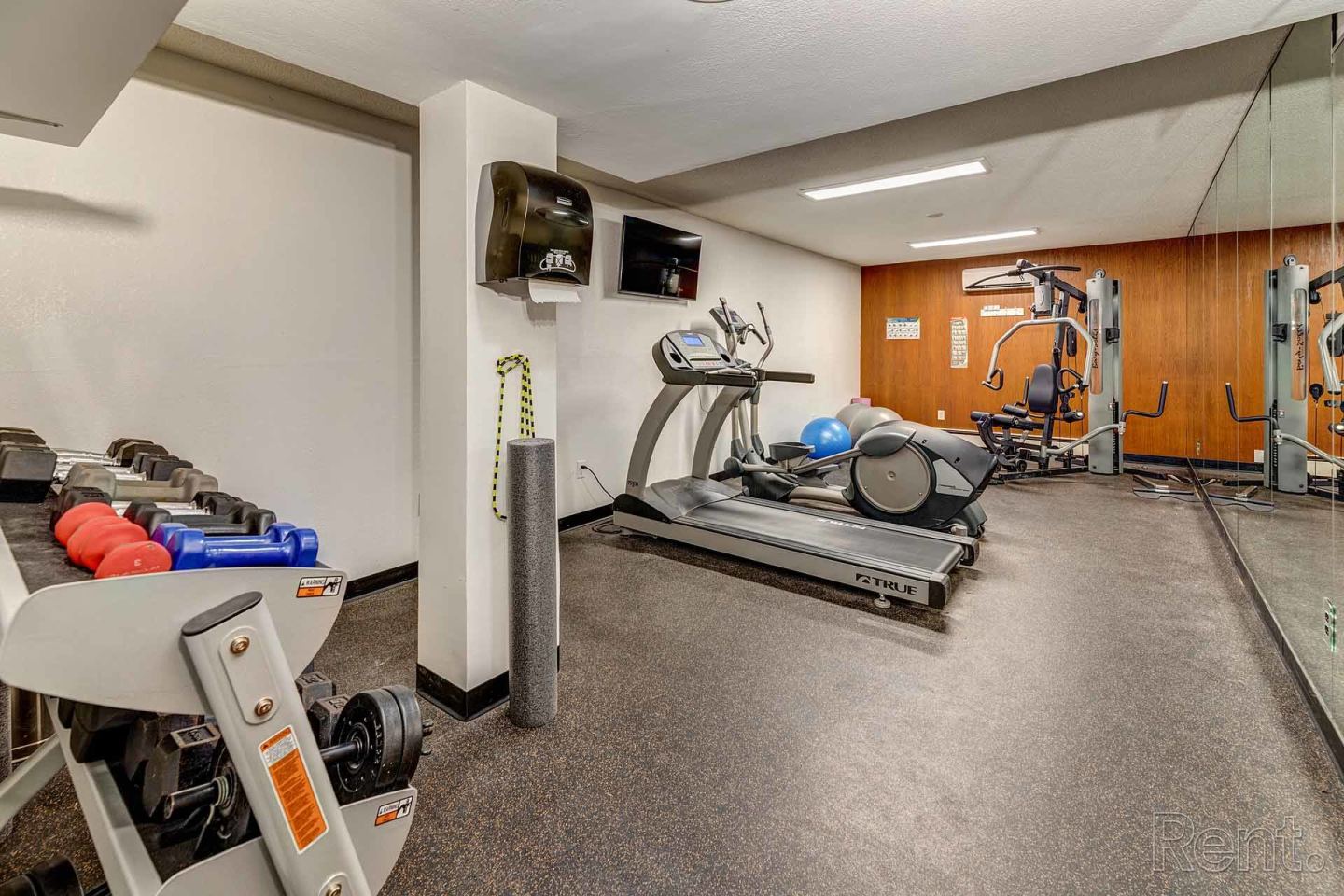 Lexington Hills Image 43