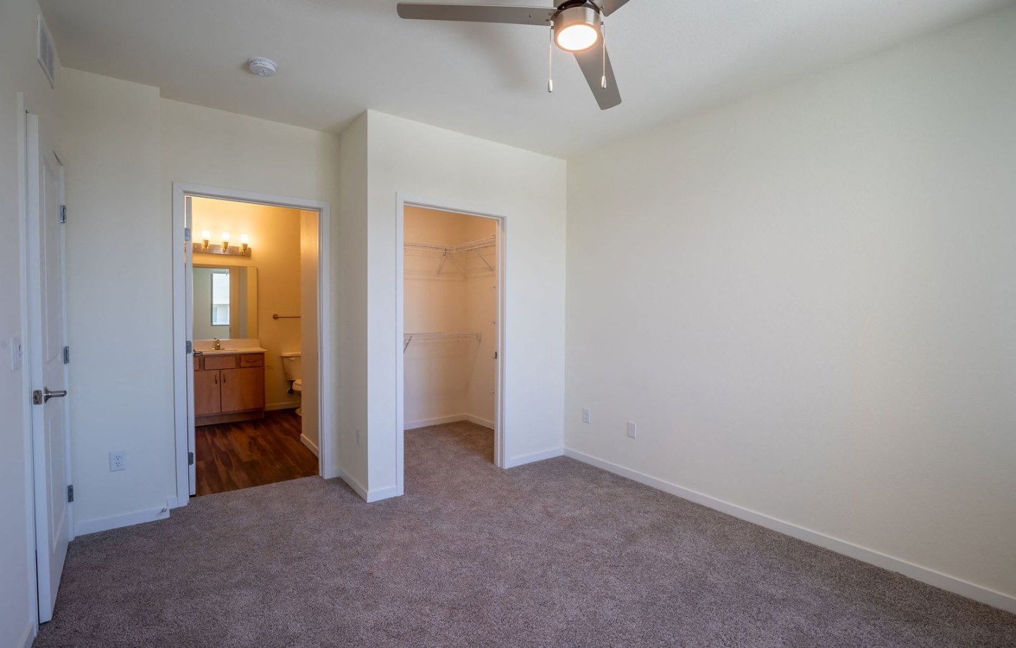 Vista Ridge Apartments-Affordable Housing Image 34