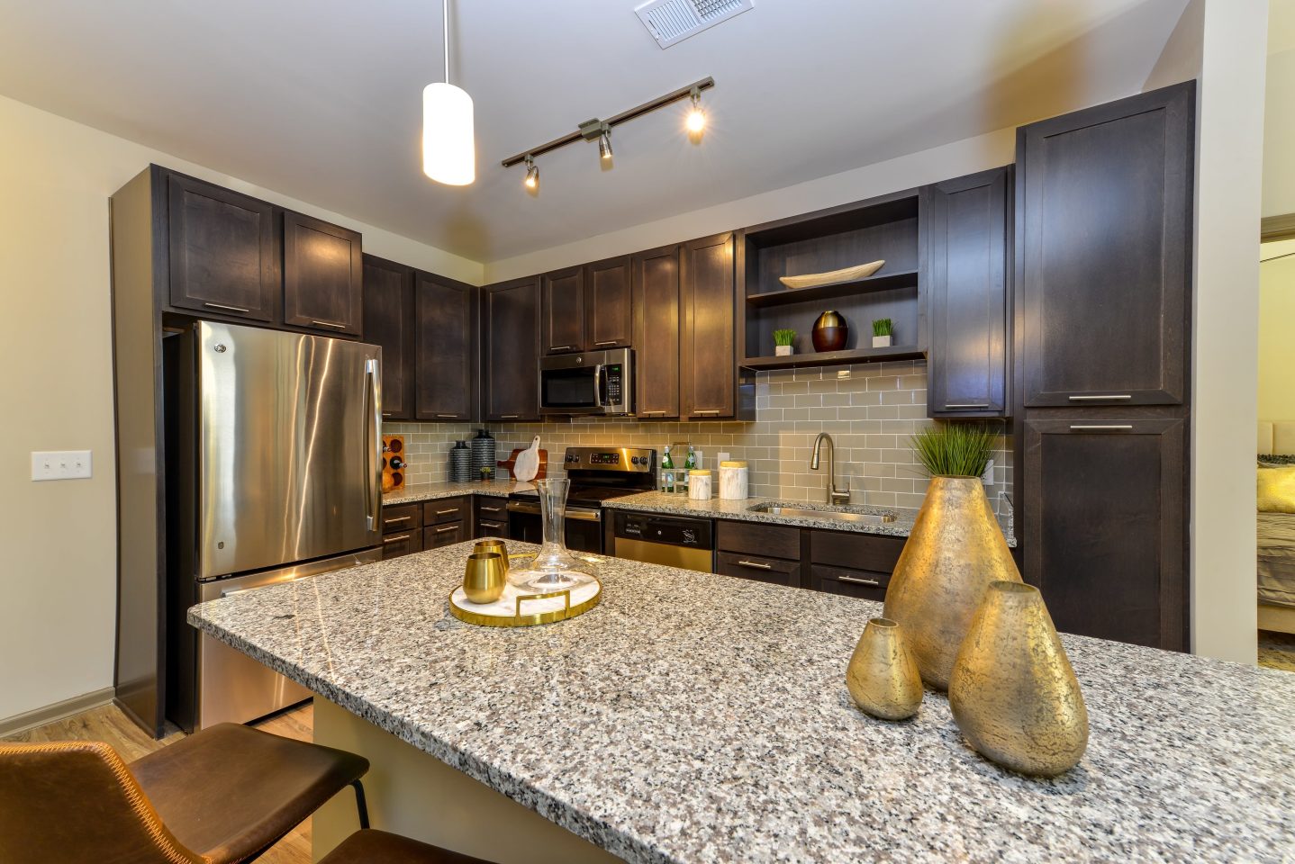 1760 Apartment Homes Image 11
