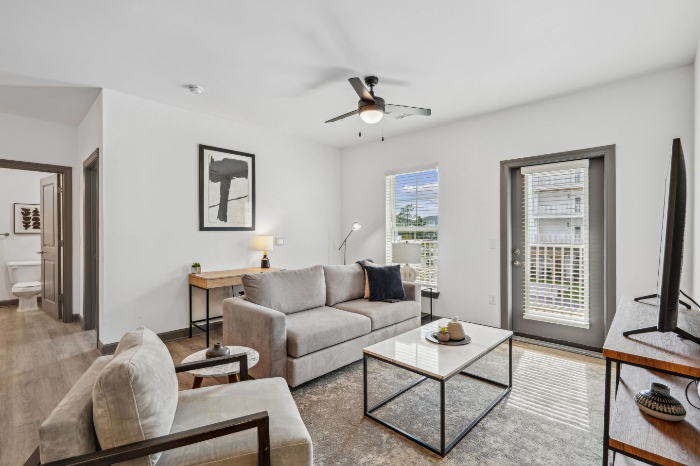 The Leo - 55+ Active Adult Apartment Homes Image 11