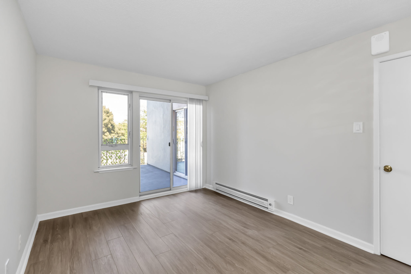 3440 20th St Image 17