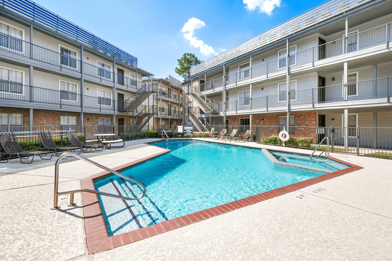 The Gardens Apartments Image 1
