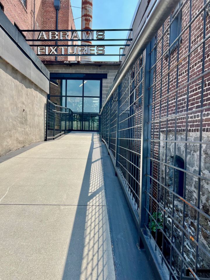 Lofts at Abrams Fixtures Image 6