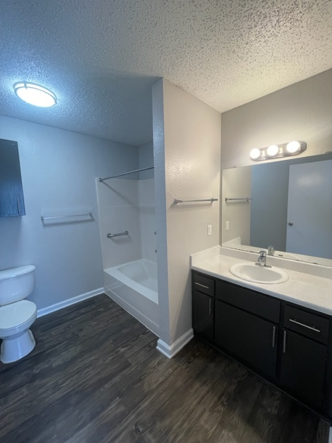 Woodhollow Image 7