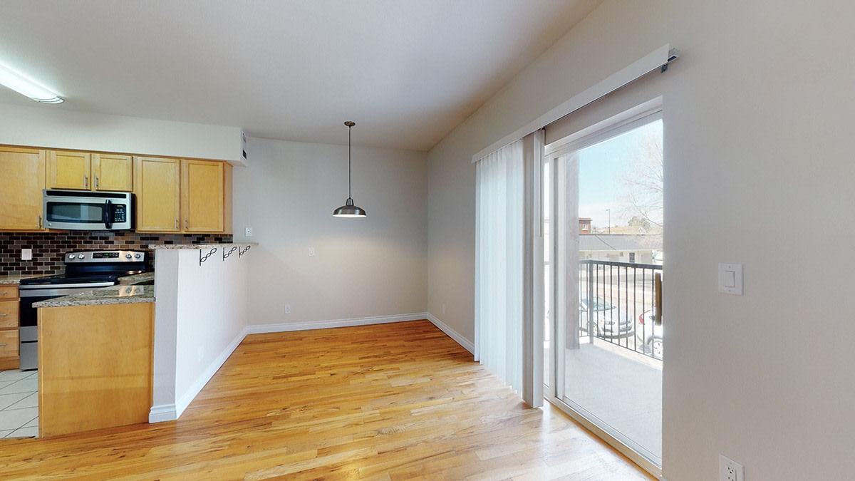 1485 Clayton Image 5