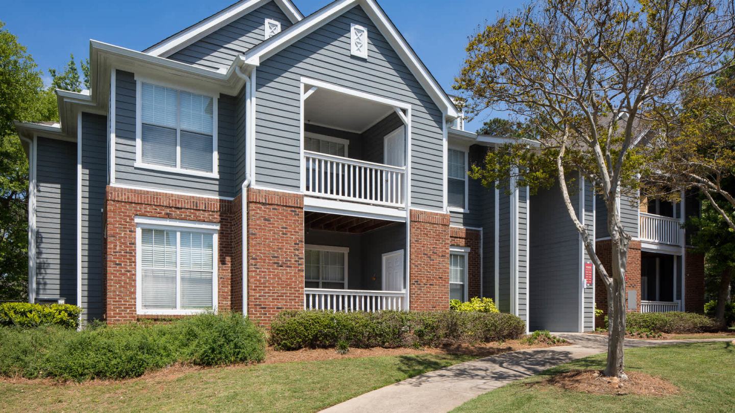 Lex Alpharetta Apartments Image 2