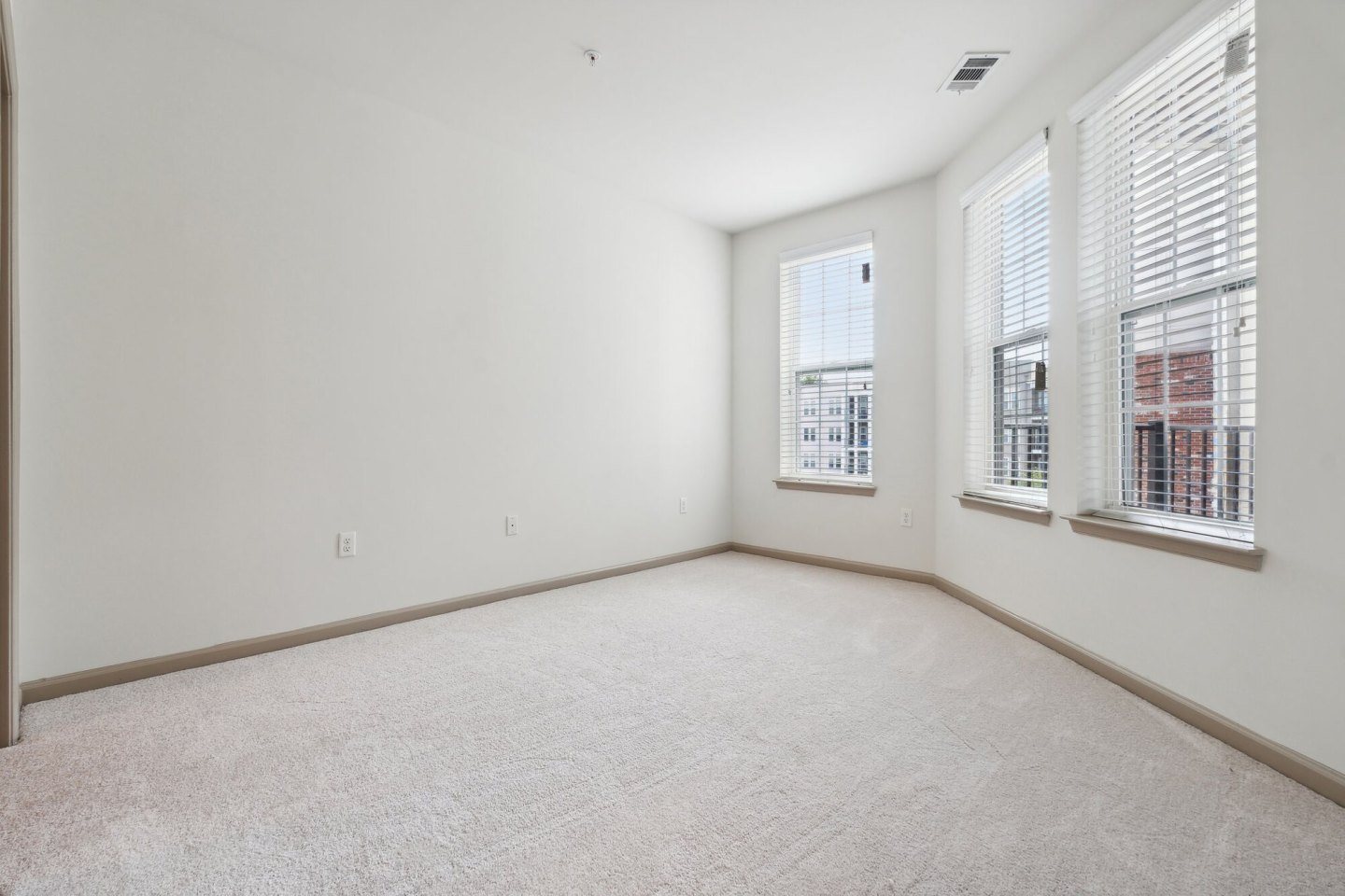 322 Baldwin Image 14