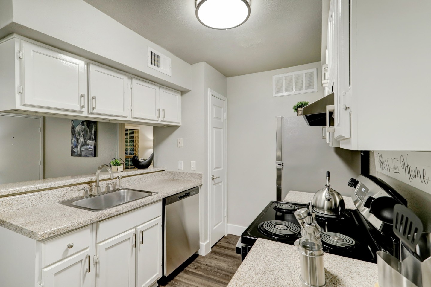 Emerson Pines - Senior Housing Image 9