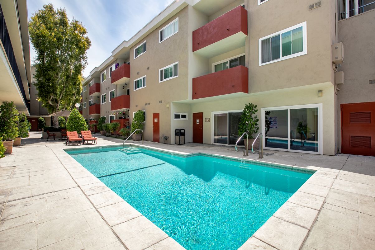 Lombardi Apartments Image 19
