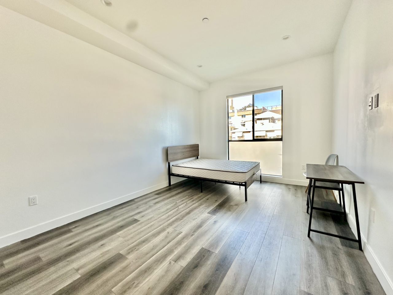 1751 Malcolm Ave - Student Housing Image 17