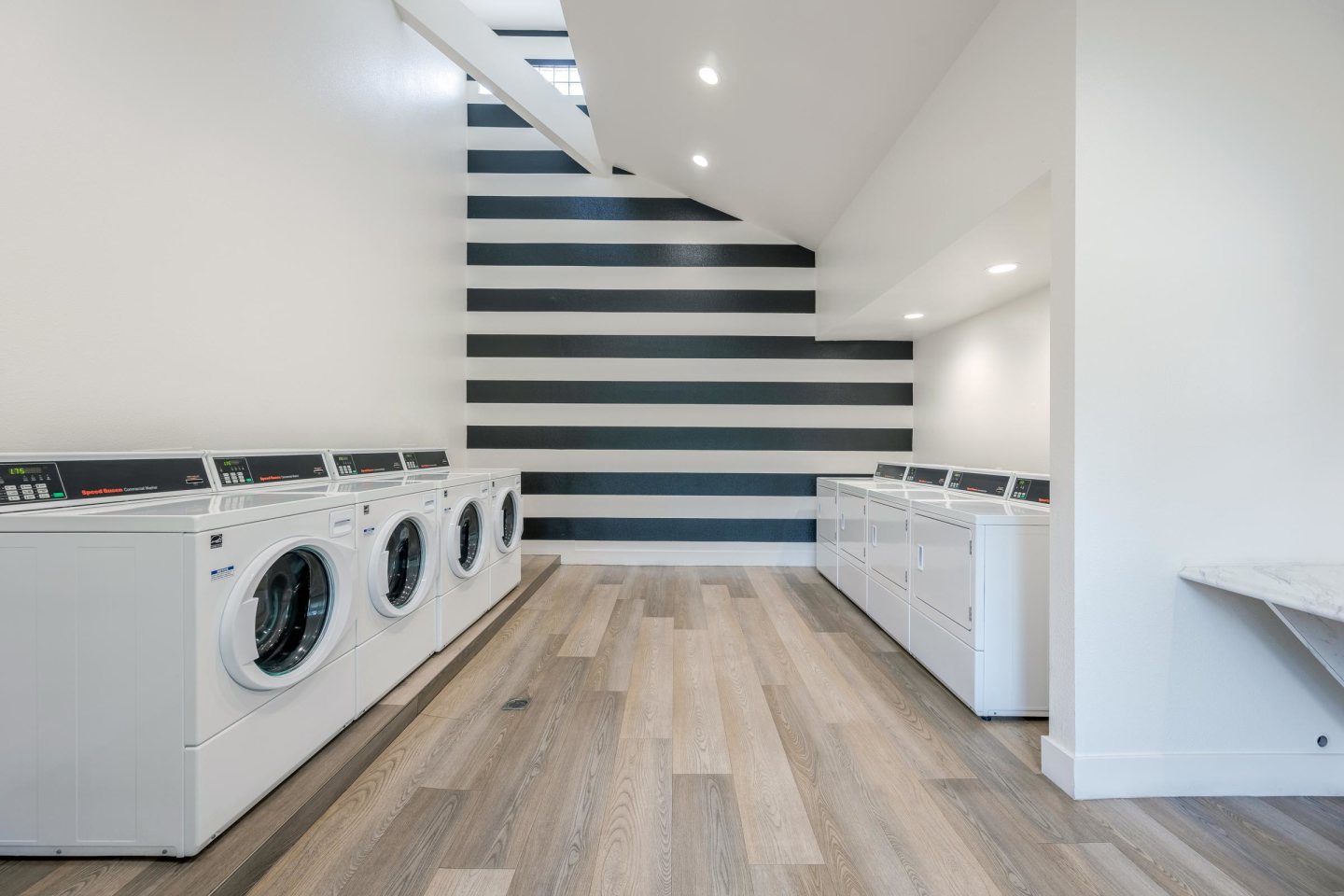 Sycamore Canyon Apartments Image 13