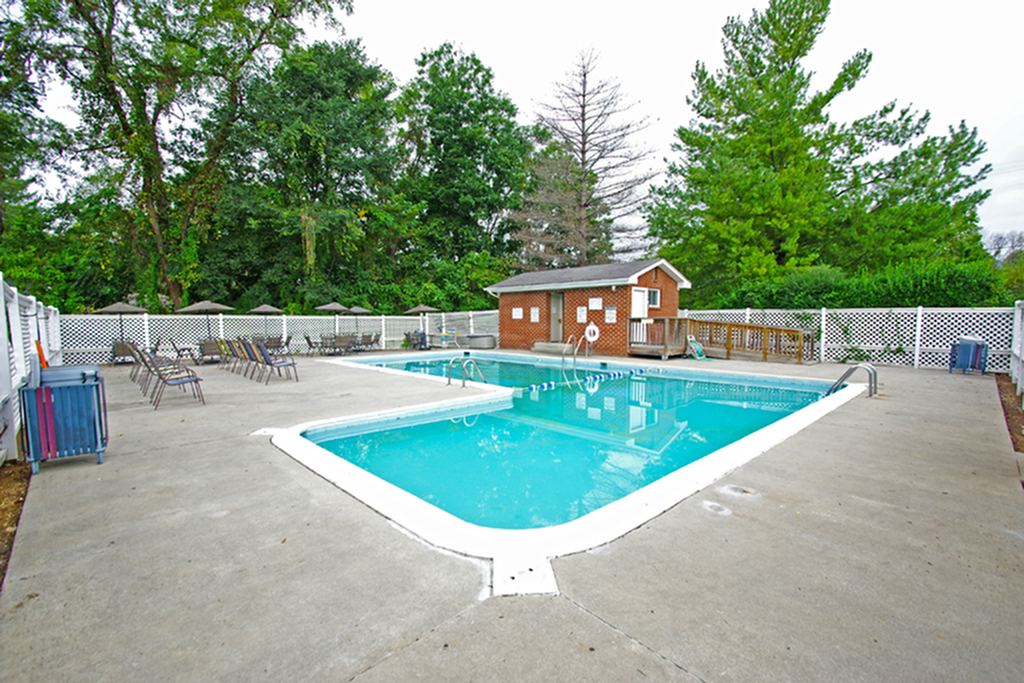 Northridge Village Image 1