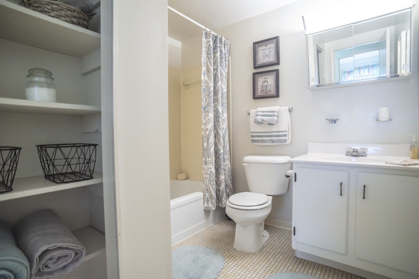 Hunt Club Apartments Image 11