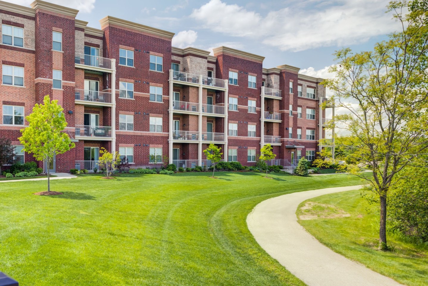 Residences of Orland Park Crossing Image 24
