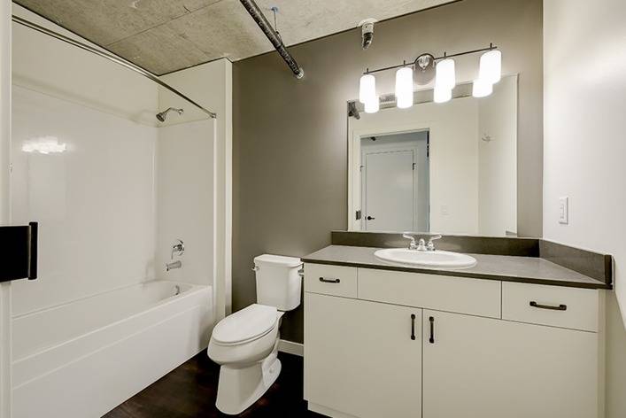 624 Yale Image 7