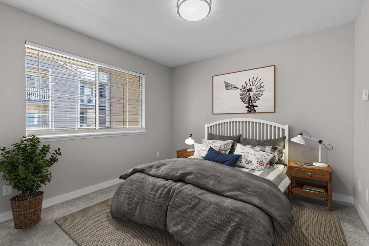 Bayview Apartments Image 4