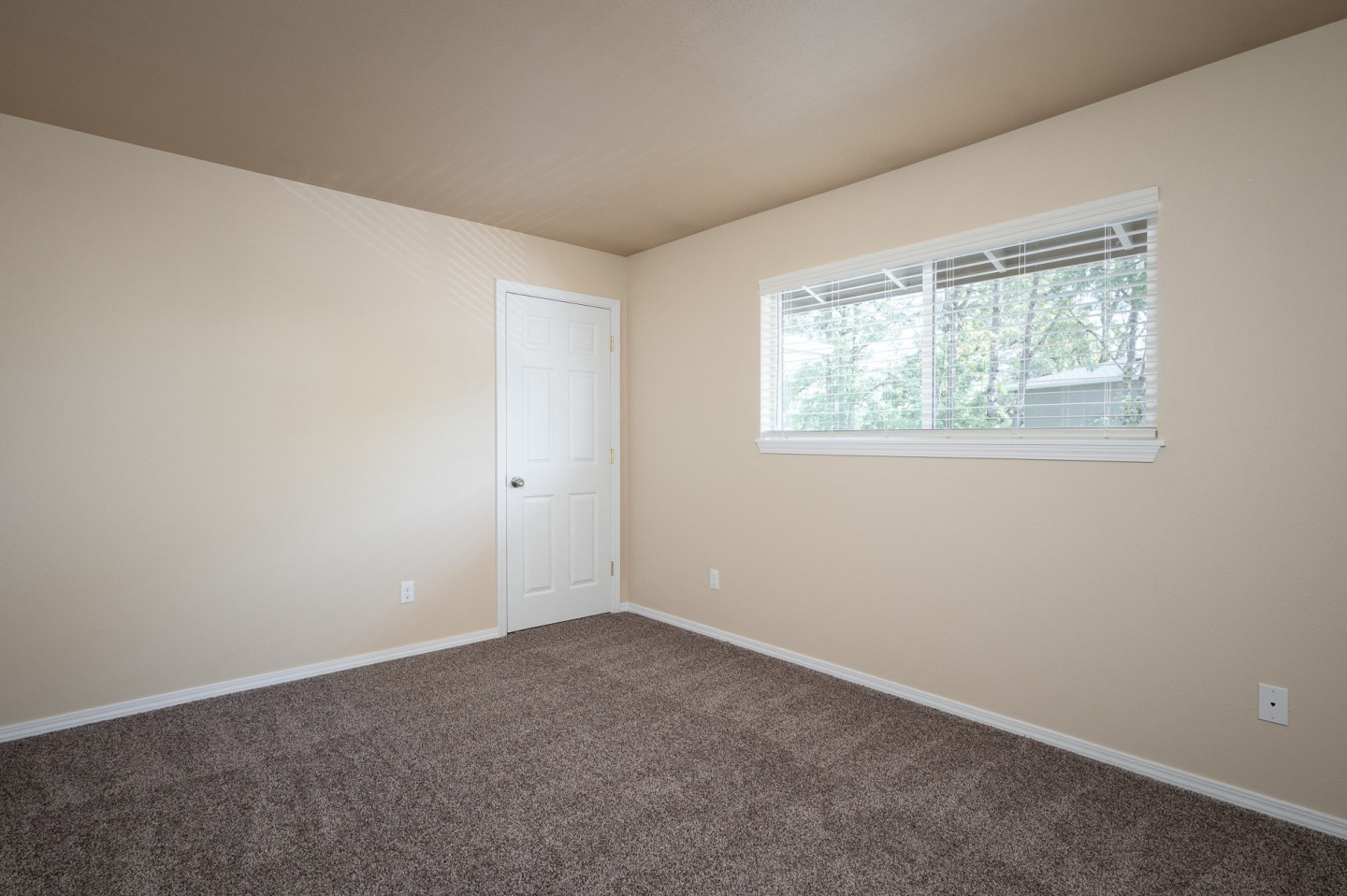 Country Oaks Apartments Image 1