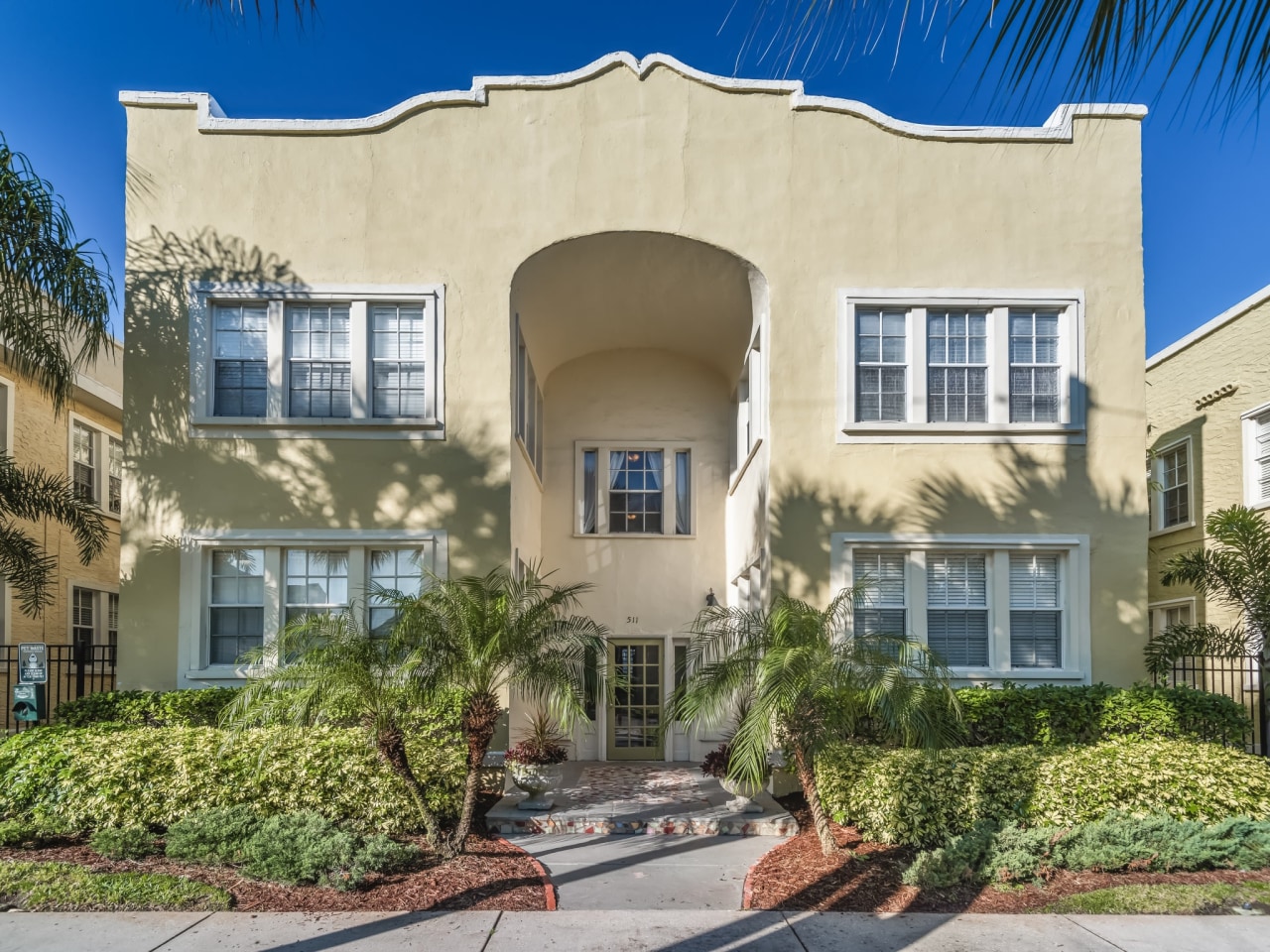 The Hyde Park Collection Image 8