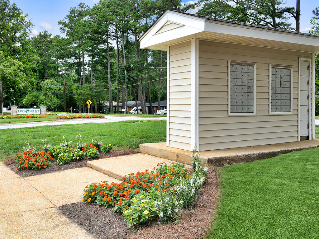 Tryon Village Image 11