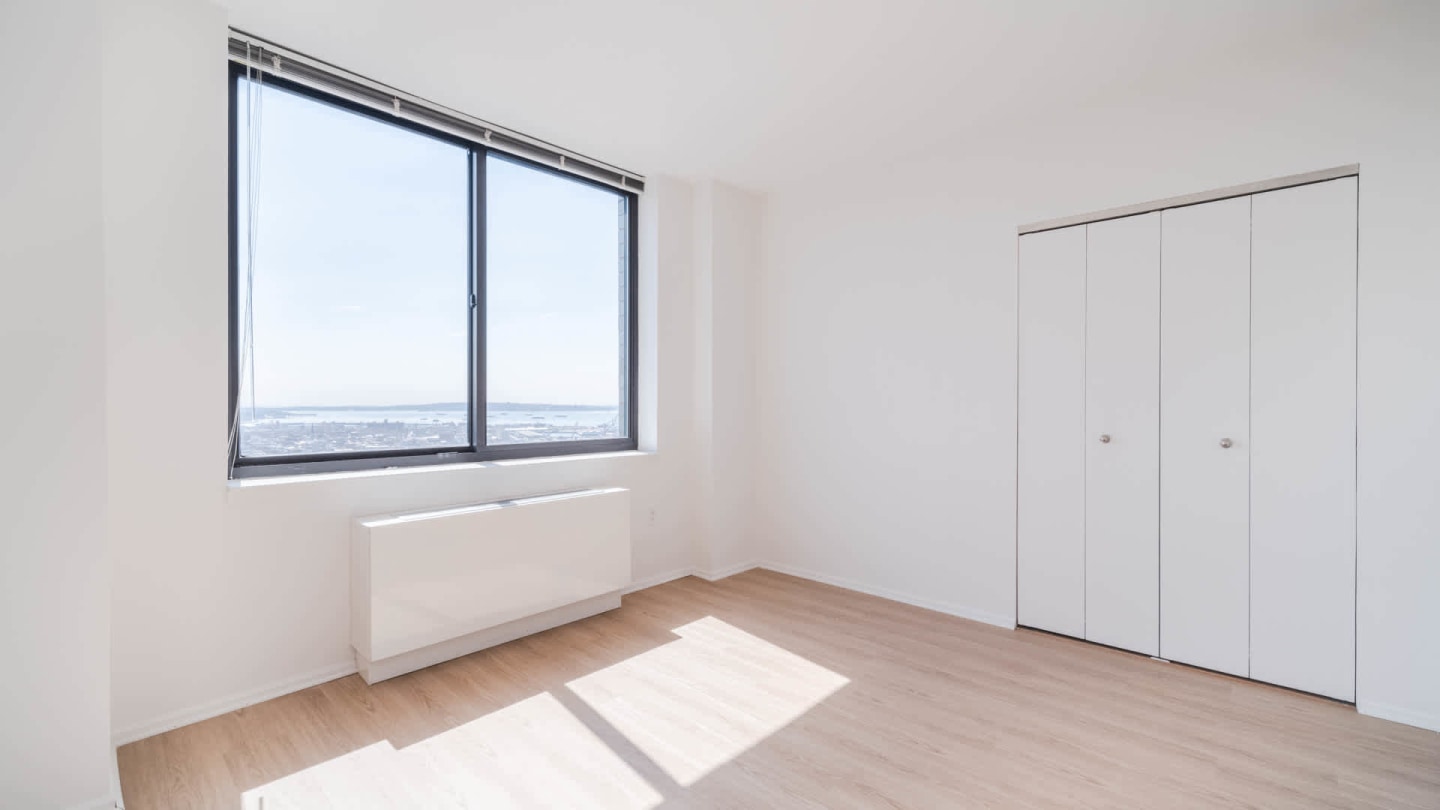 180 Montague Image 24