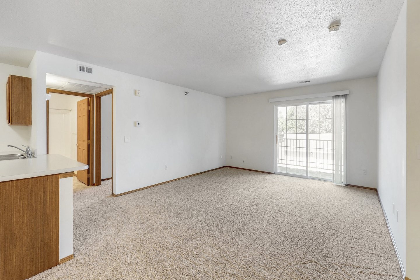 Platinum Valley Apartments Image 67