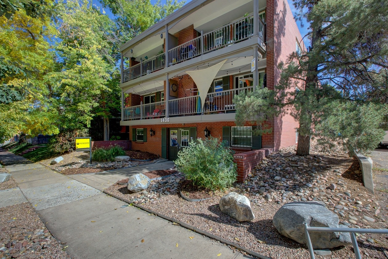 1436 Williams Image 6