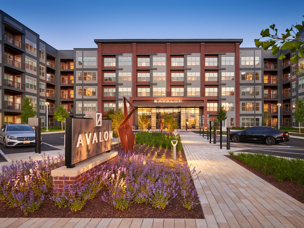 Avalon Foundry Row Image 38