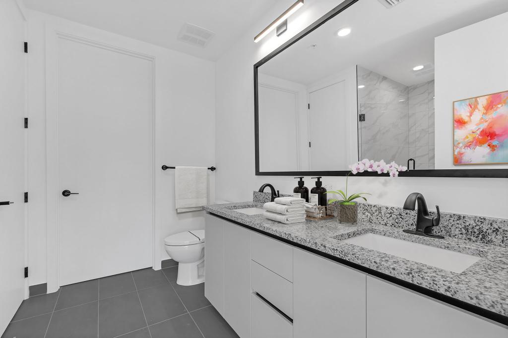 Aura North Miami Beach Image 6