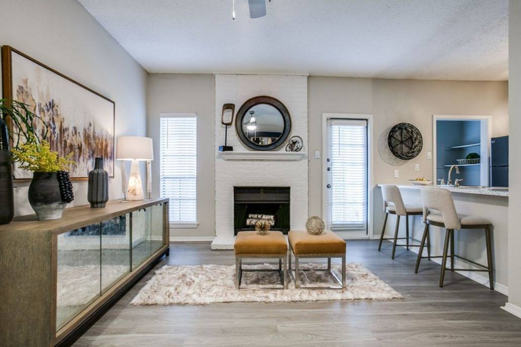 The Residence At North Dallas Image 1