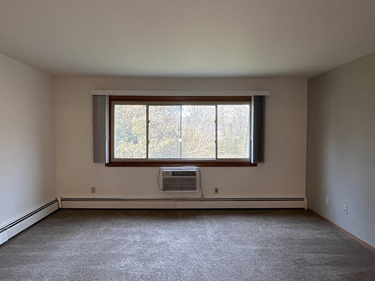 Ridge Manor Image 6