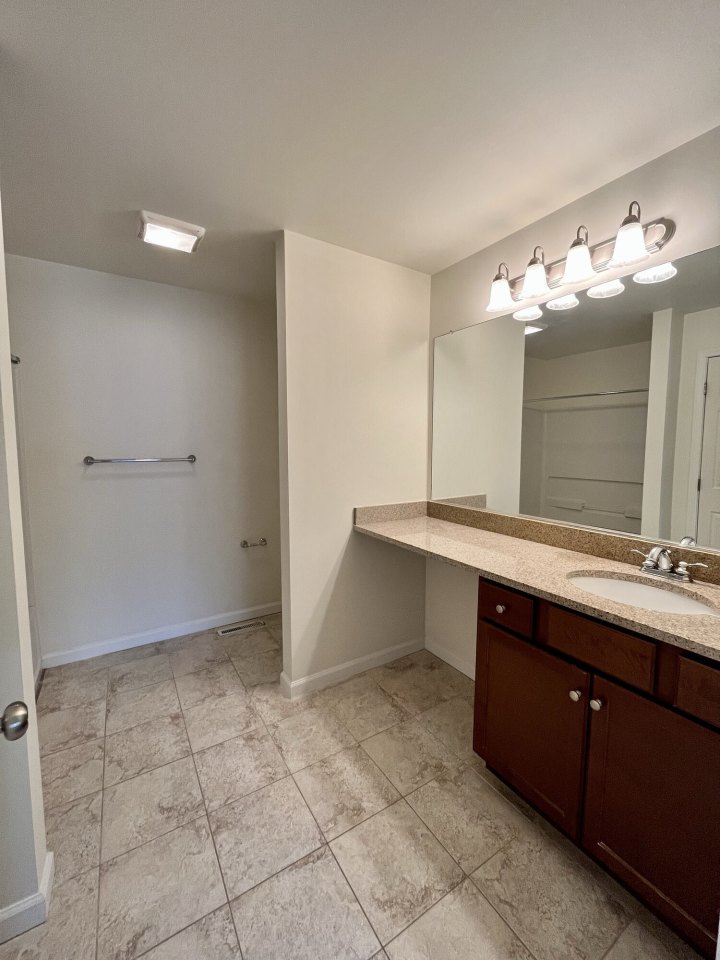 Ridgeview Townhomes and Apartments Image 17