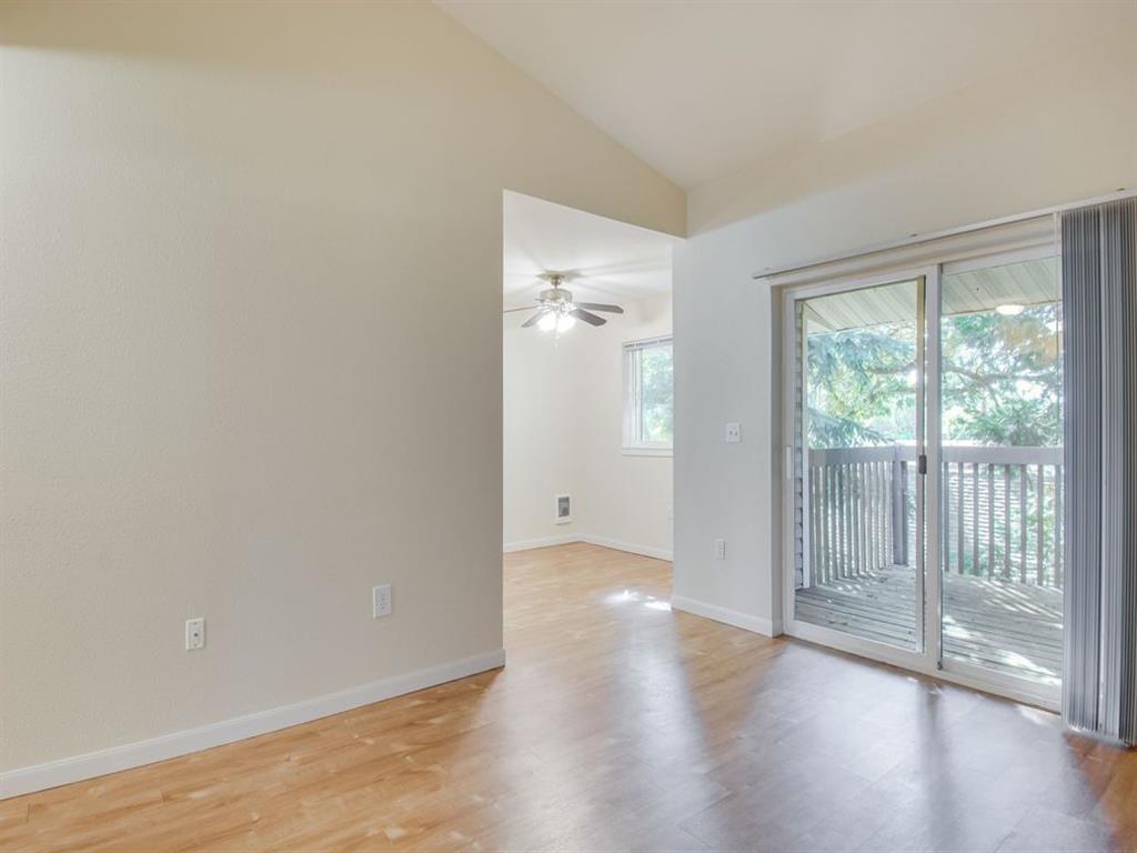 Cascade Woods Apartments Image 13