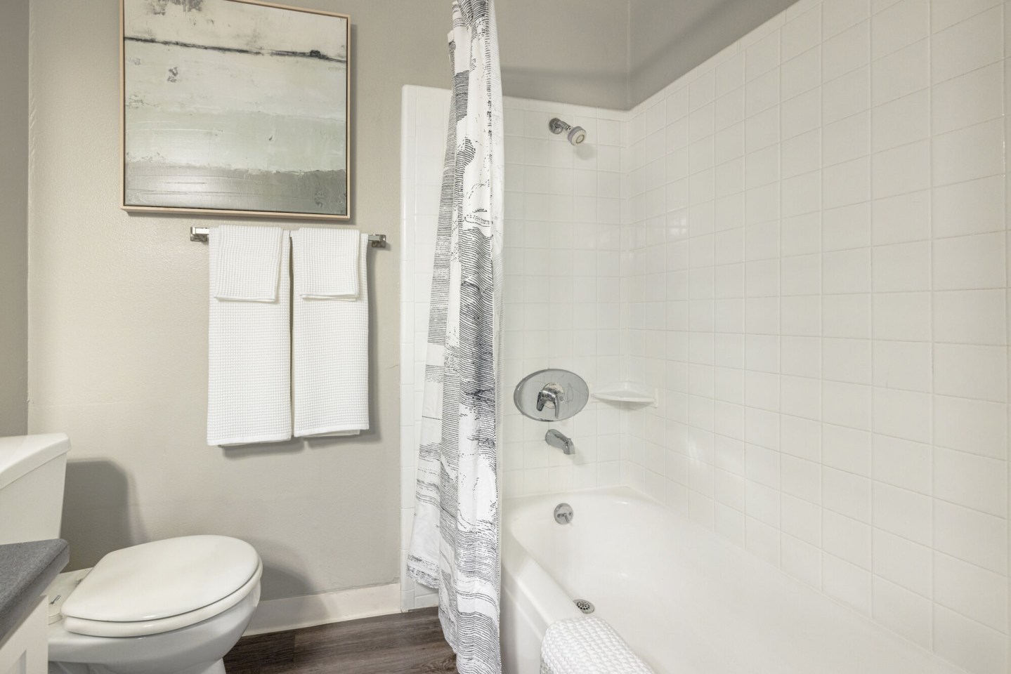 1200 Riverside Image 16