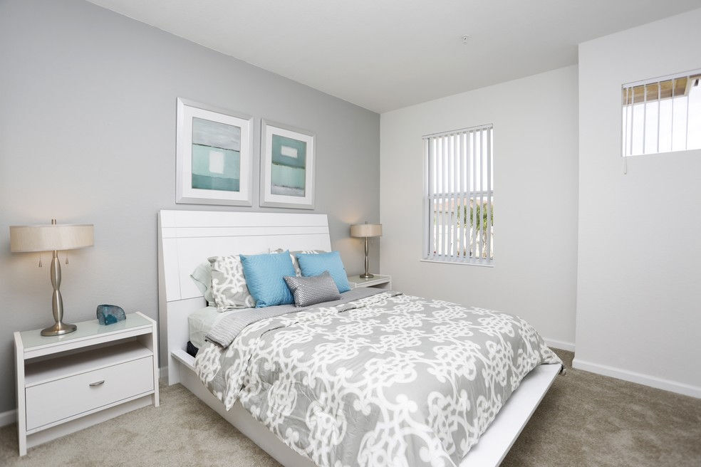 Mirage Bay Rental Townhomes Image 16