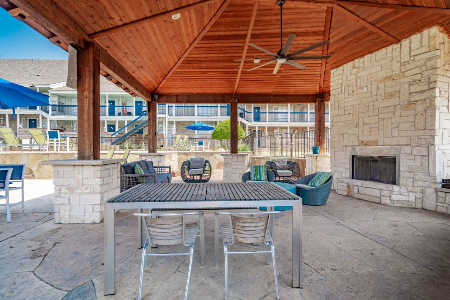 Brookshire Apartments Image 22