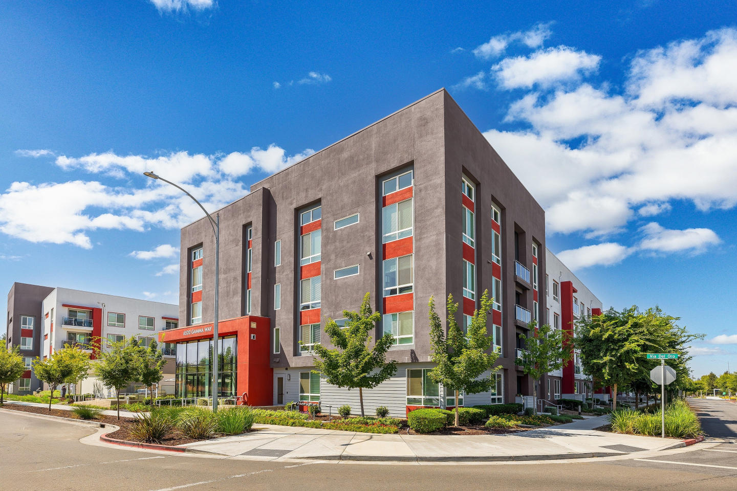 DUO Apartments Image 61
