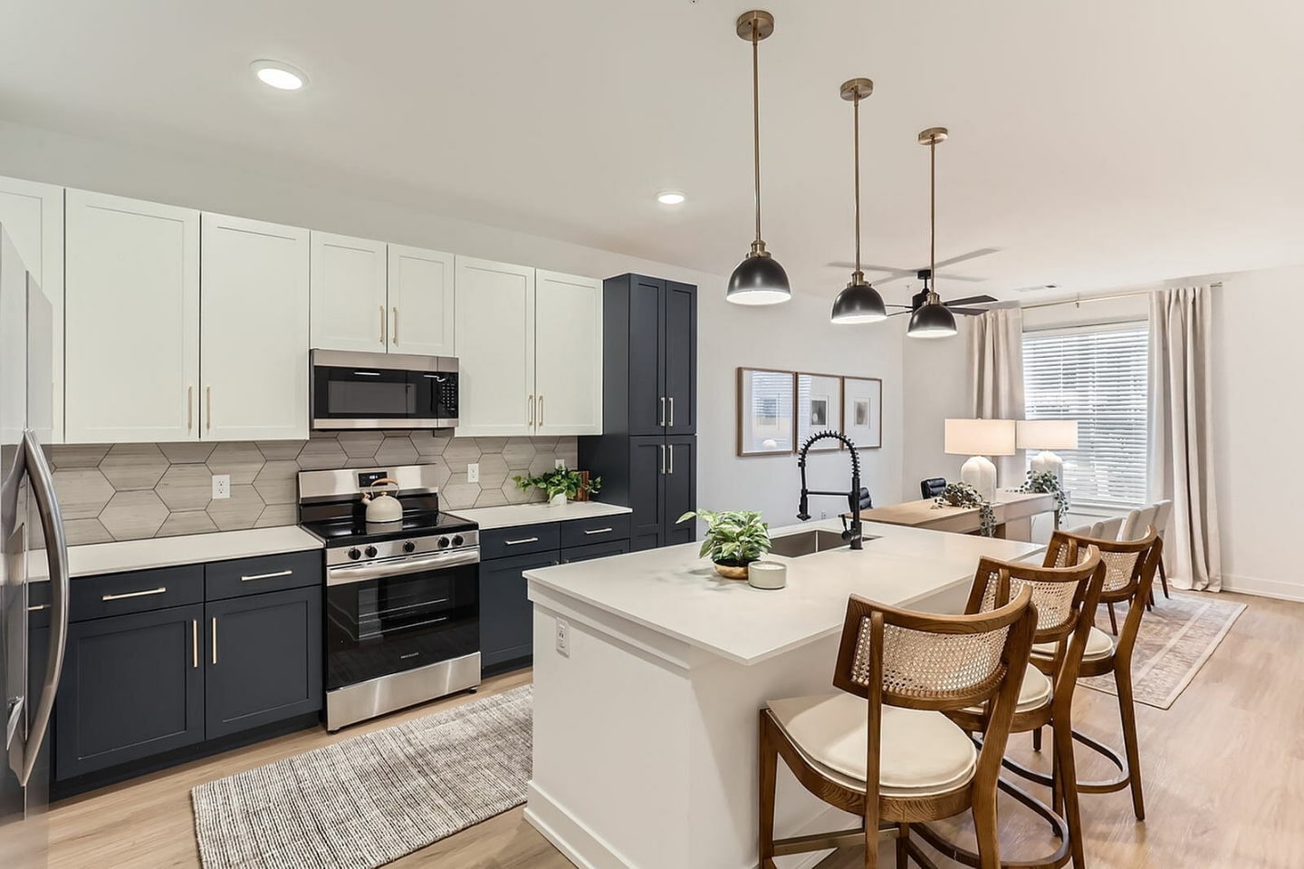 Ara Townhomes & Flats Image 1